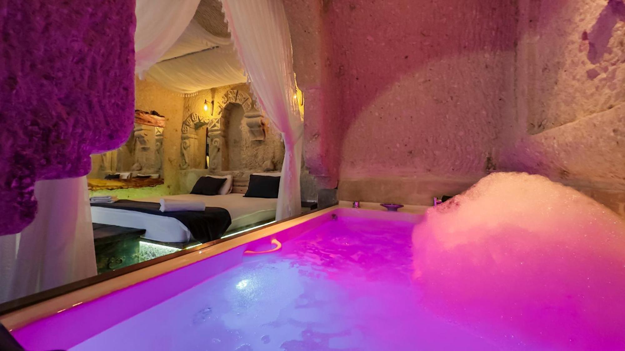 Bayar Cave Suites Ürgüp Esterno foto